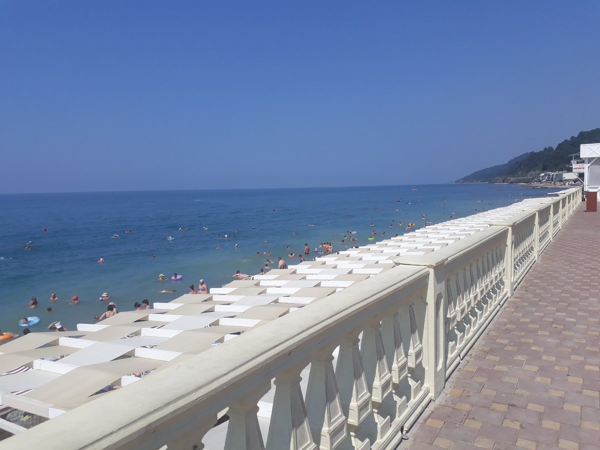 Веб-камеры Лоо - вид на улицу