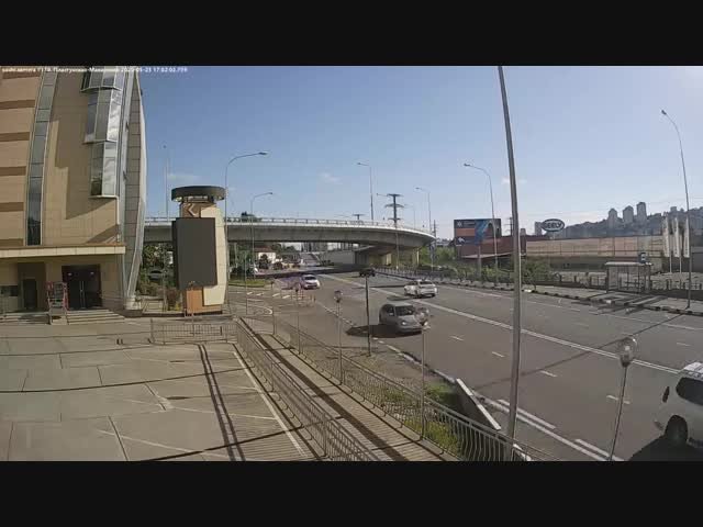 Веб-камера Сочи - Перекресток улиц Пластунская и Макаренко