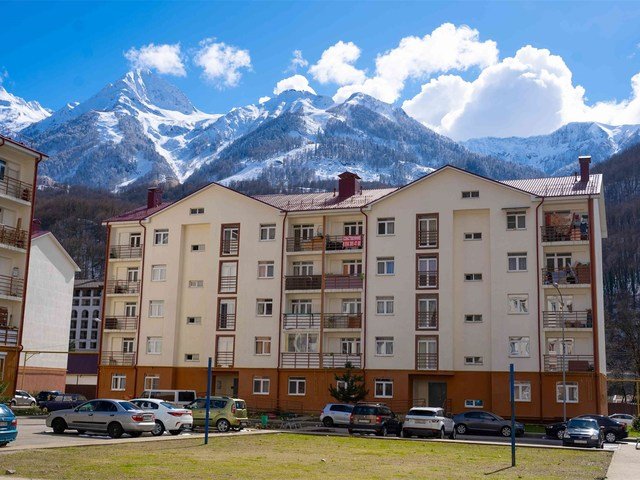 Веб-камера Эсто-Садок - улица Эстонская