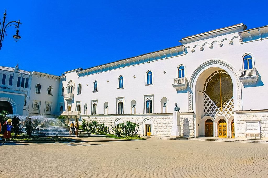 Веб-камеры Драматический театр им. С. Я. Чанба