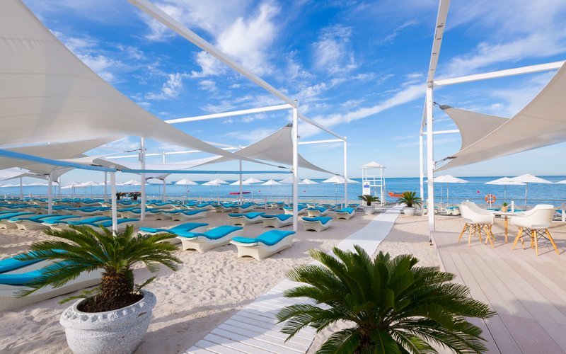 Сириус - Пляж отеля Рэдиссон Парадайз